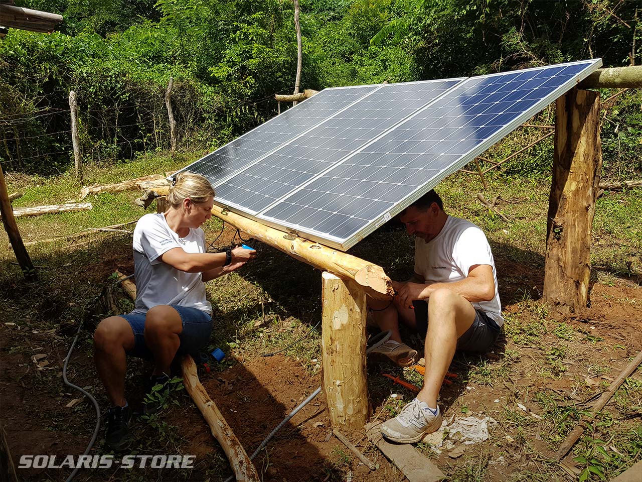 SOLARIS / Kit solaire avec batterie pour maison de cultivateur